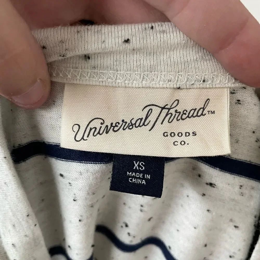 Universal Thread Tank Top with Tie Up Sided - Picture 5 of 5